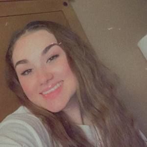 Meet your Posher, Alexandra